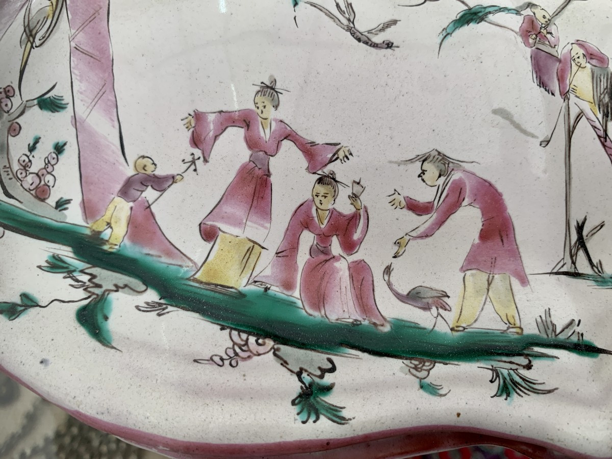 Gd légumier décor aux chinois FERRAT MOUSTIERS, ép Louis XV-photo-1