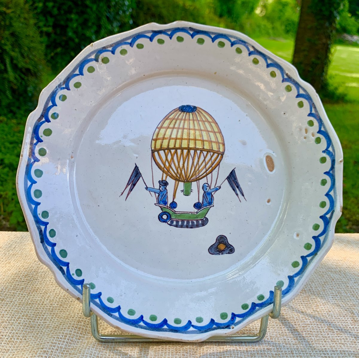 18th Cty Nevers Earthenware Plate, Hot Air Balloon With "fallen Hat"-photo-2