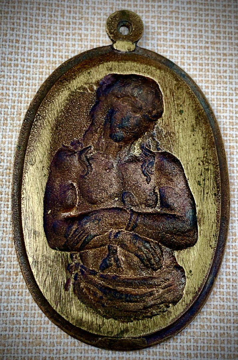 Haute époque petite plaquette très détaillée en bronze doré ECCE HOMO-photo-5