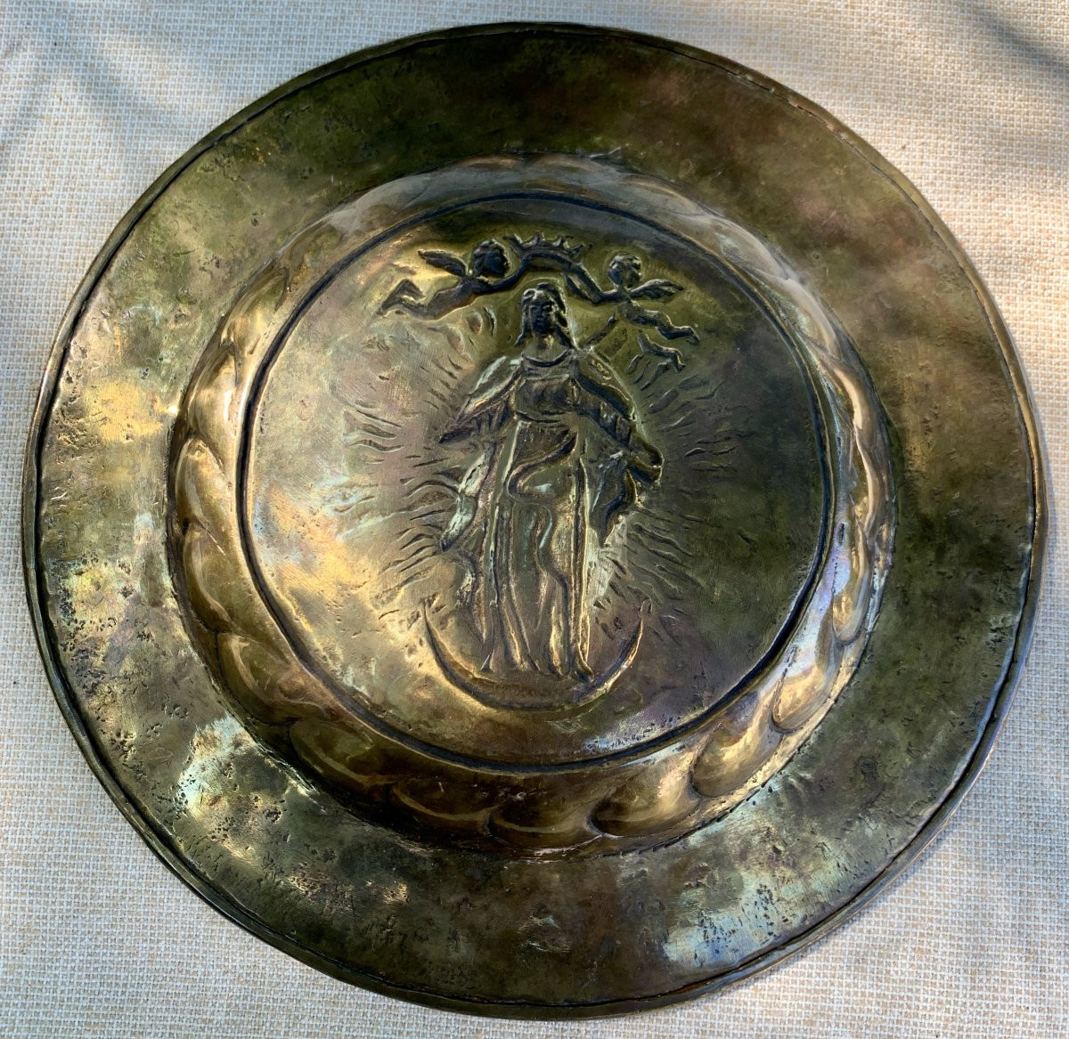 Late 16th Cty Alms Dish, The Coronation Of The Virgin, On A Crescent Moon-photo-3