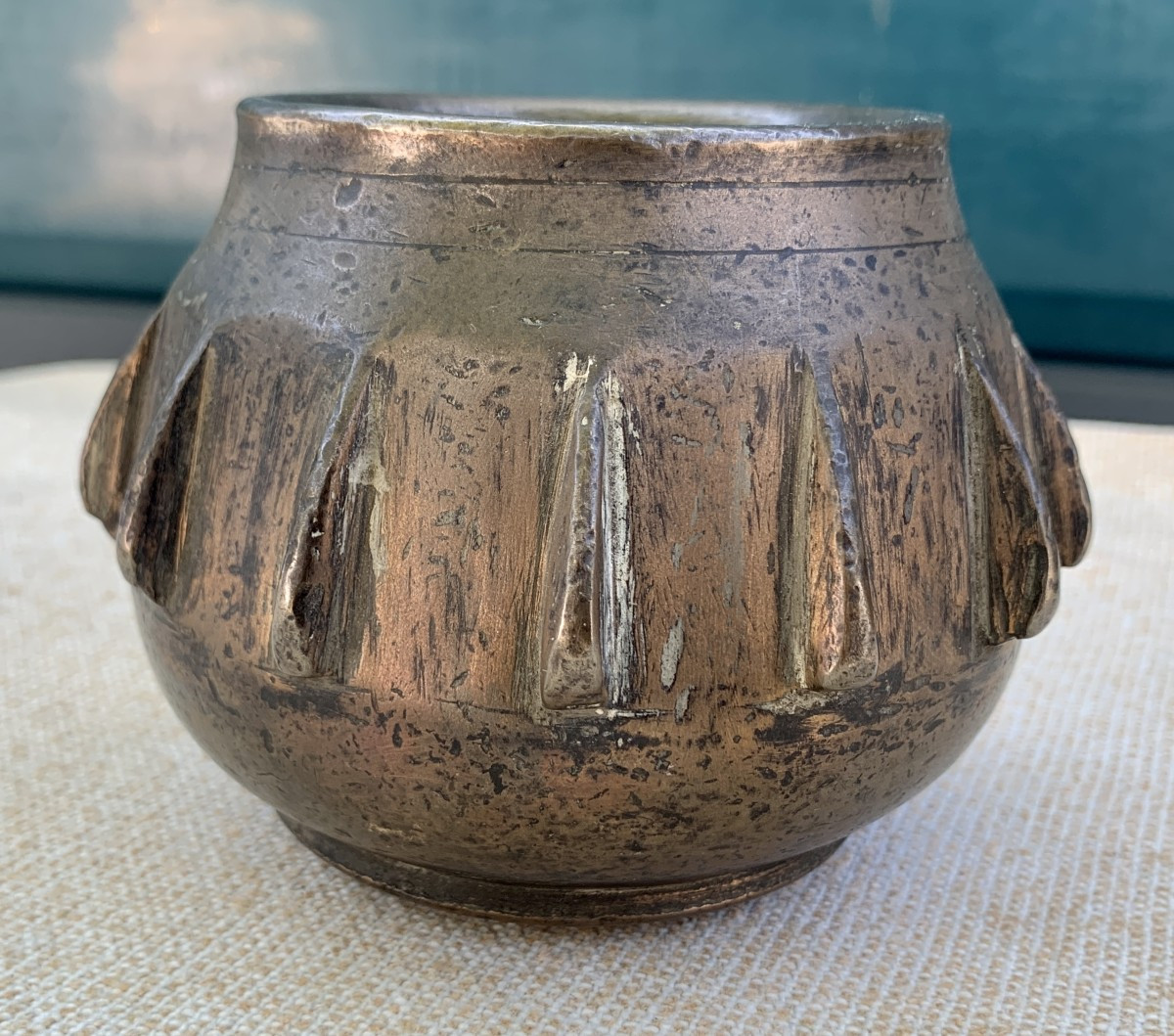 16th Cty Spherical Hispano-moresque Mortar With Bronze Fins, Southern Spain-photo-4