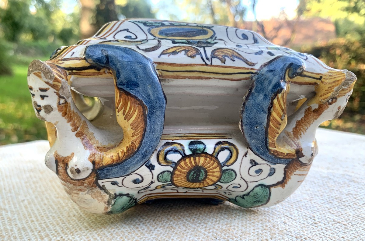 Two Majolica Salt Cellars / Spice Holders Deruta Italy, Circa 1600-photo-4