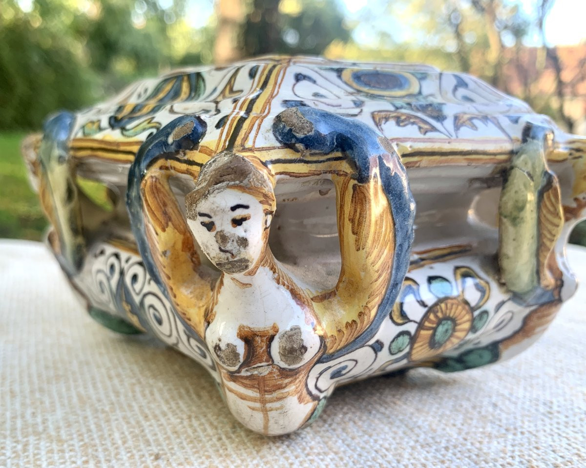 Two Majolica Salt Cellars / Spice Holders Deruta Italy, Circa 1600-photo-1