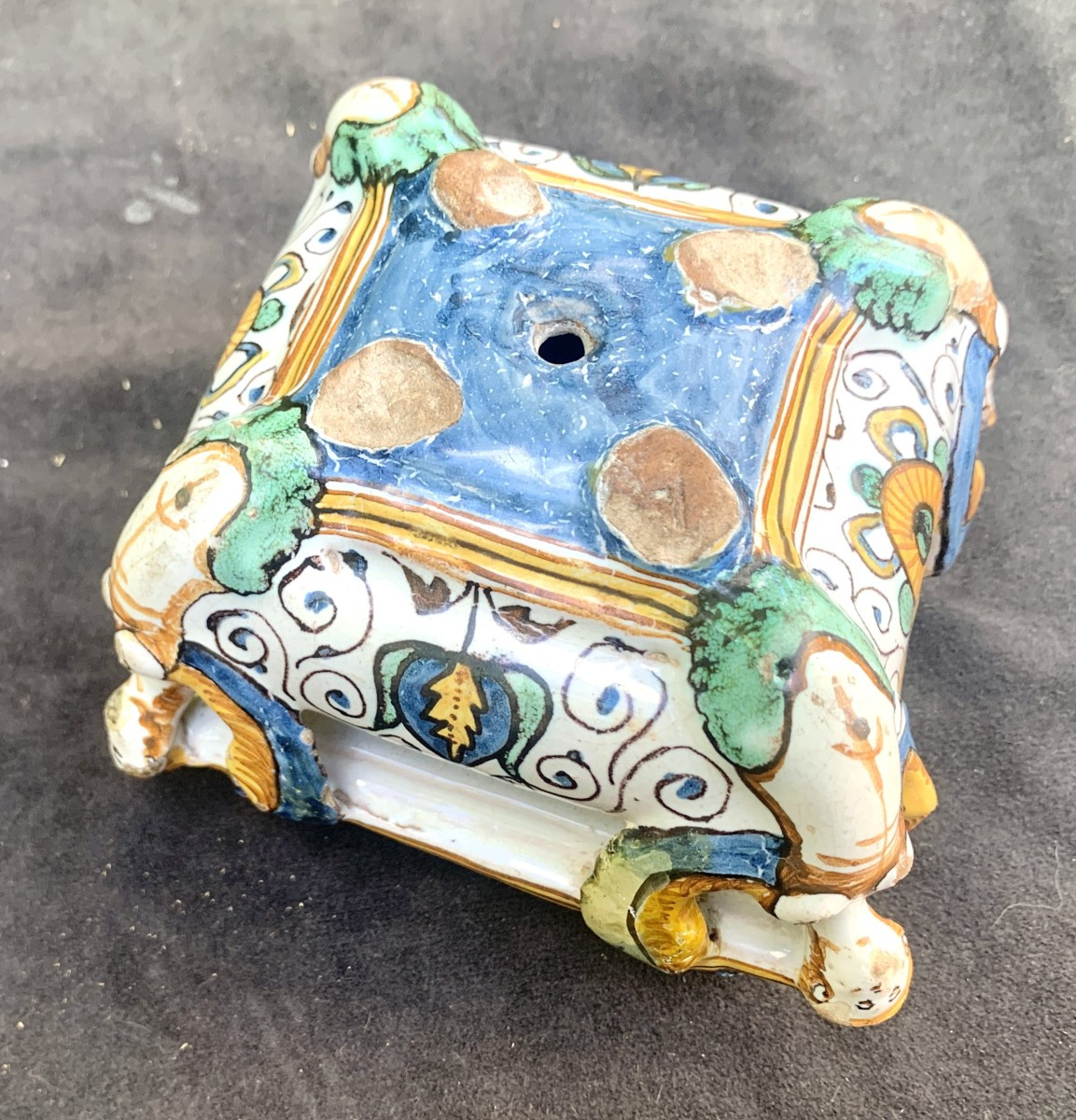 Two Majolica Salt Cellars / Spice Holders Deruta Italy, Circa 1600-photo-7