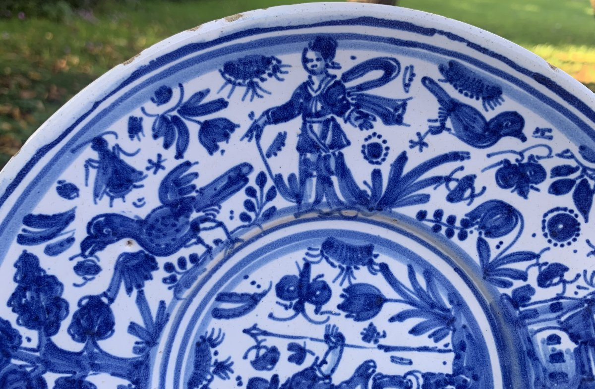 Pt plat sur talon faïence de Nevers vers 1660-photo-8