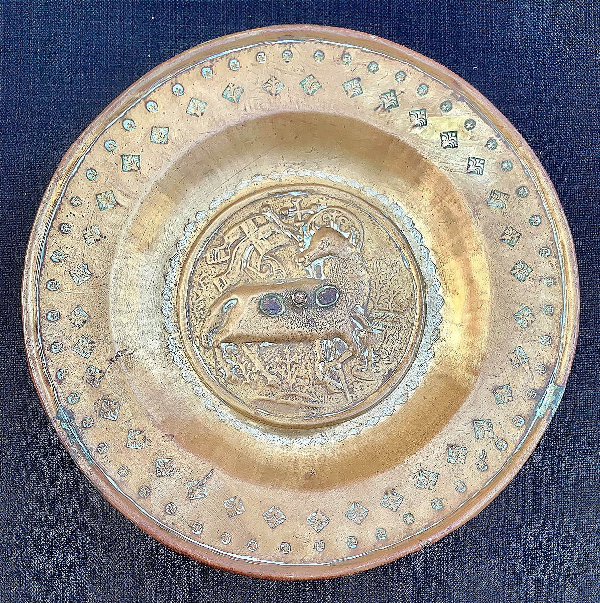 16th Cty Embossed And Chiseled Alms Dish, With Mystic Lamb -photo-4
