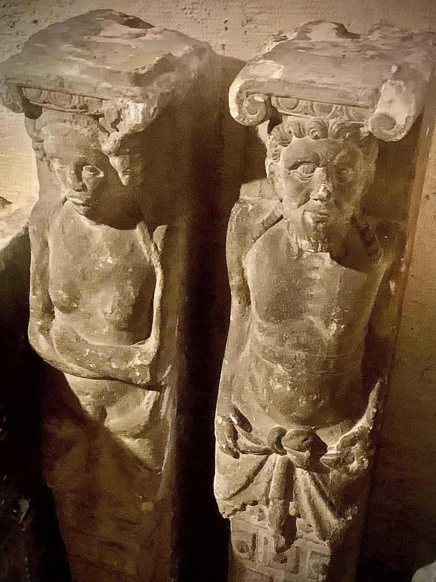 Renaissance Period (16th Cty) Stone Carved Fireplace, Anthropomorphic Pilars-photo-1