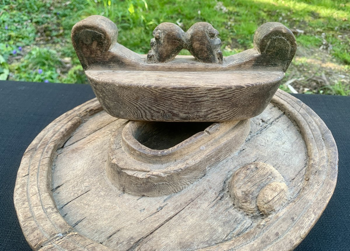 Kola Nut Box In Carved Wood Called -photo-3