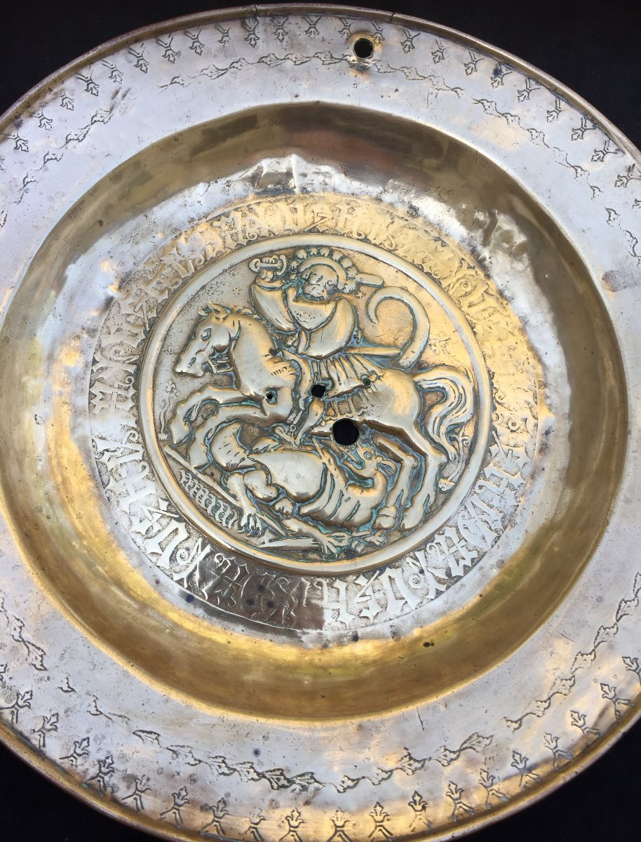 Nuremberg 16th Cty, Brass Alms Dish Depicting St. George Slaying The Dragon-photo-3