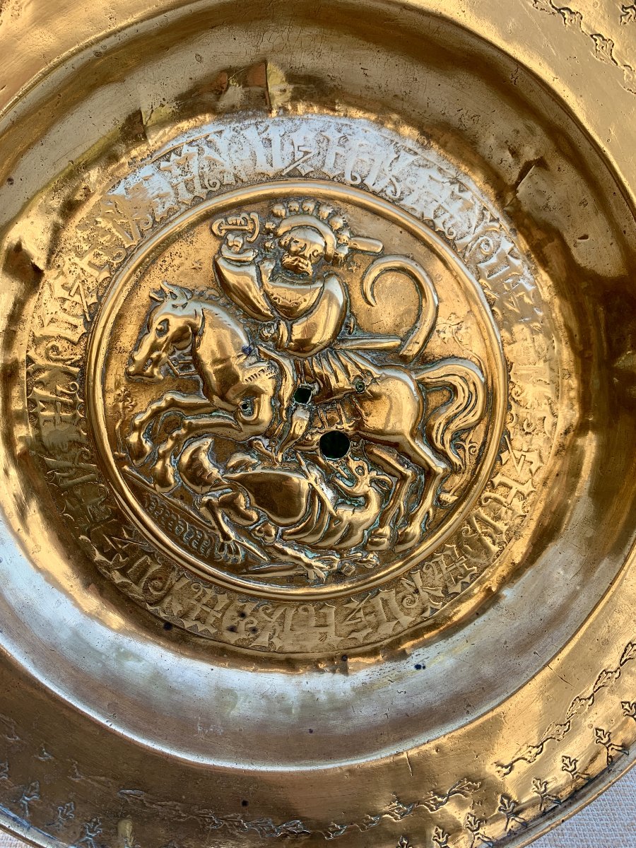 Nuremberg 16th Cty, Brass Alms Dish Depicting St. George Slaying The Dragon-photo-4
