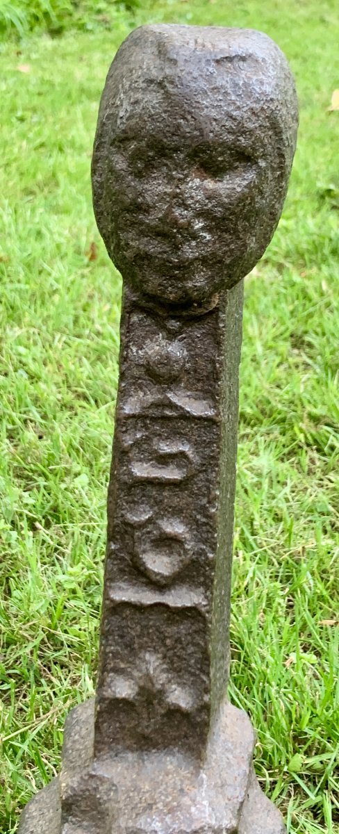 16th Cty: Gothic Period Single Cast-iron Andiron With Coat Of Arms, Lion,... No. 2-photo-3
