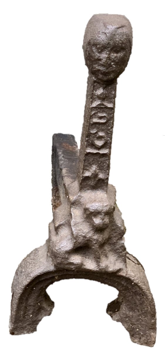 16th Cty: Gothic Period Single Cast-iron Andiron With Coat Of Arms, Lion,... No. 2-photo-5