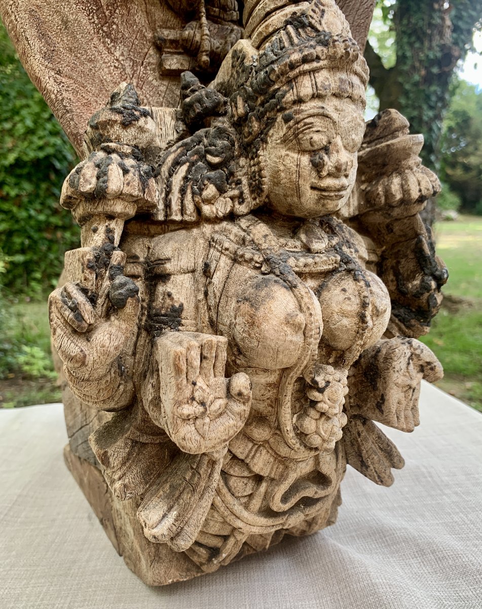 India, 17 Or 18th Cty, Lakshmi Very Large Gray Patina Wden Carvd Bracket-photo-2