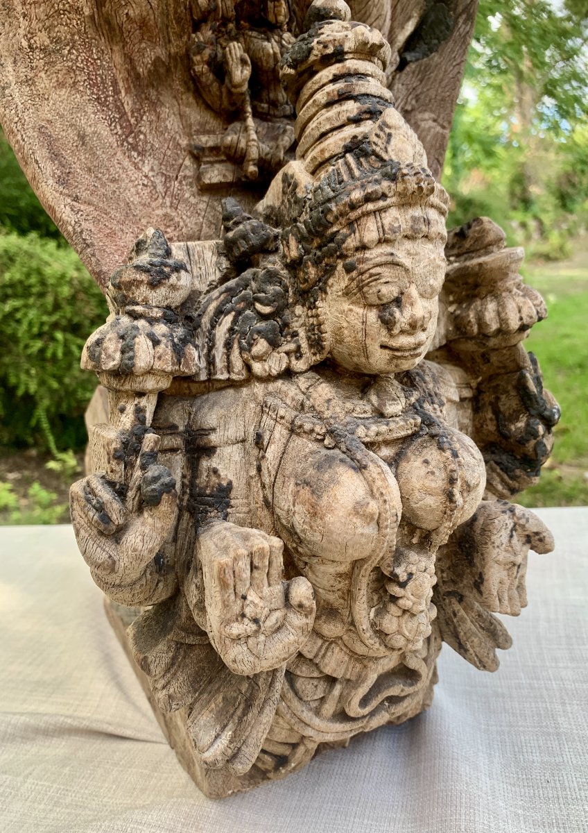 India, 17 Or 18th Cty, Lakshmi Very Large Gray Patina Wden Carvd Bracket-photo-5