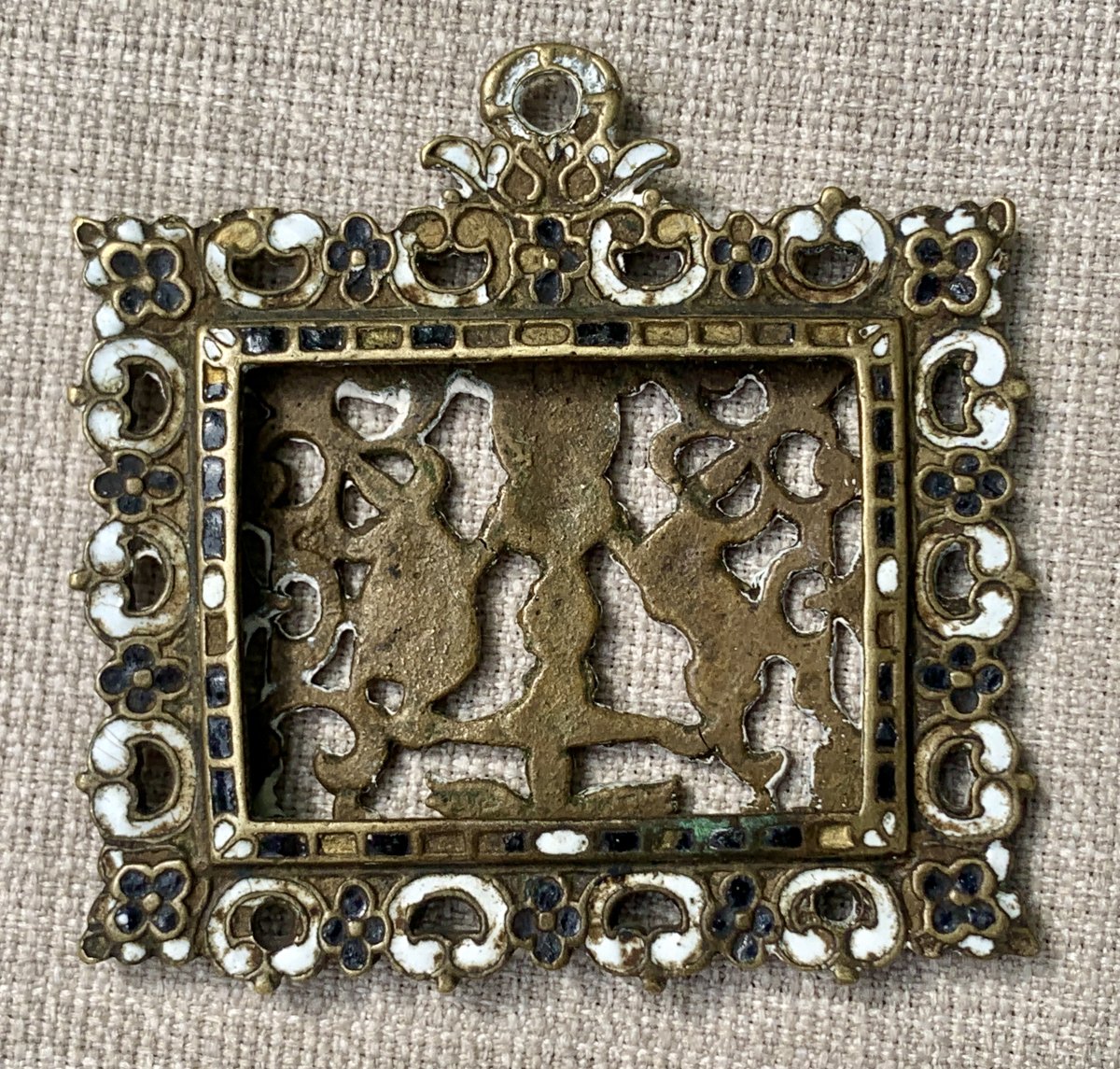  Spain, Ca. 1600/1620, 2 Chiseled, Openwork, And Enameled Brass Devotional Pendants-photo-1