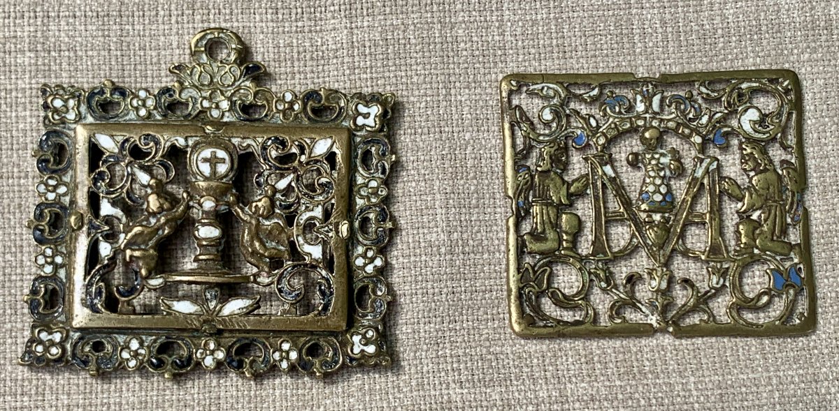  Spain, Ca. 1600/1620, 2 Chiseled, Openwork, And Enameled Brass Devotional Pendants