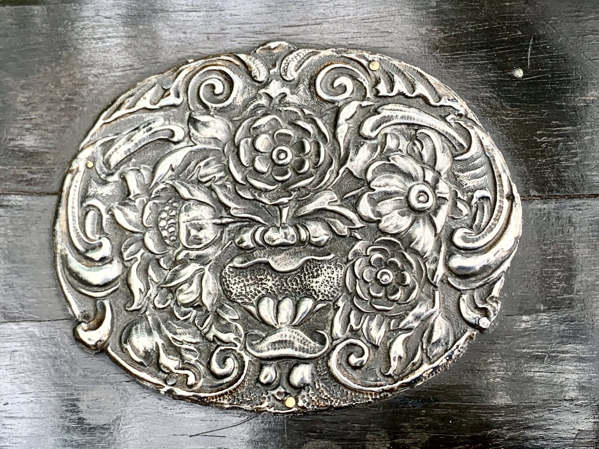 Coffret ép L XIV ébène bordures guillochées, plaque dessus couvercle & entrée serrure argent-photo-4