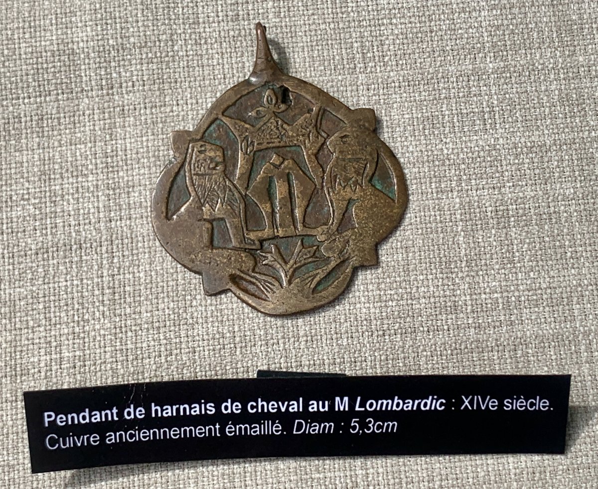 14th Cty: Large Medieval Harness Pendant Featuring Two Lions Framing A "lombard M" Under A Tent-photo-3