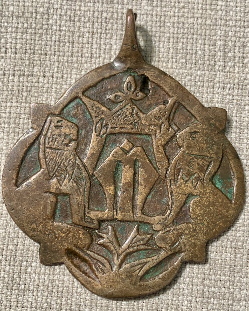 14th Cty: Large Medieval Harness Pendant Featuring Two Lions Framing A "lombard M" Under A Tent-photo-3
