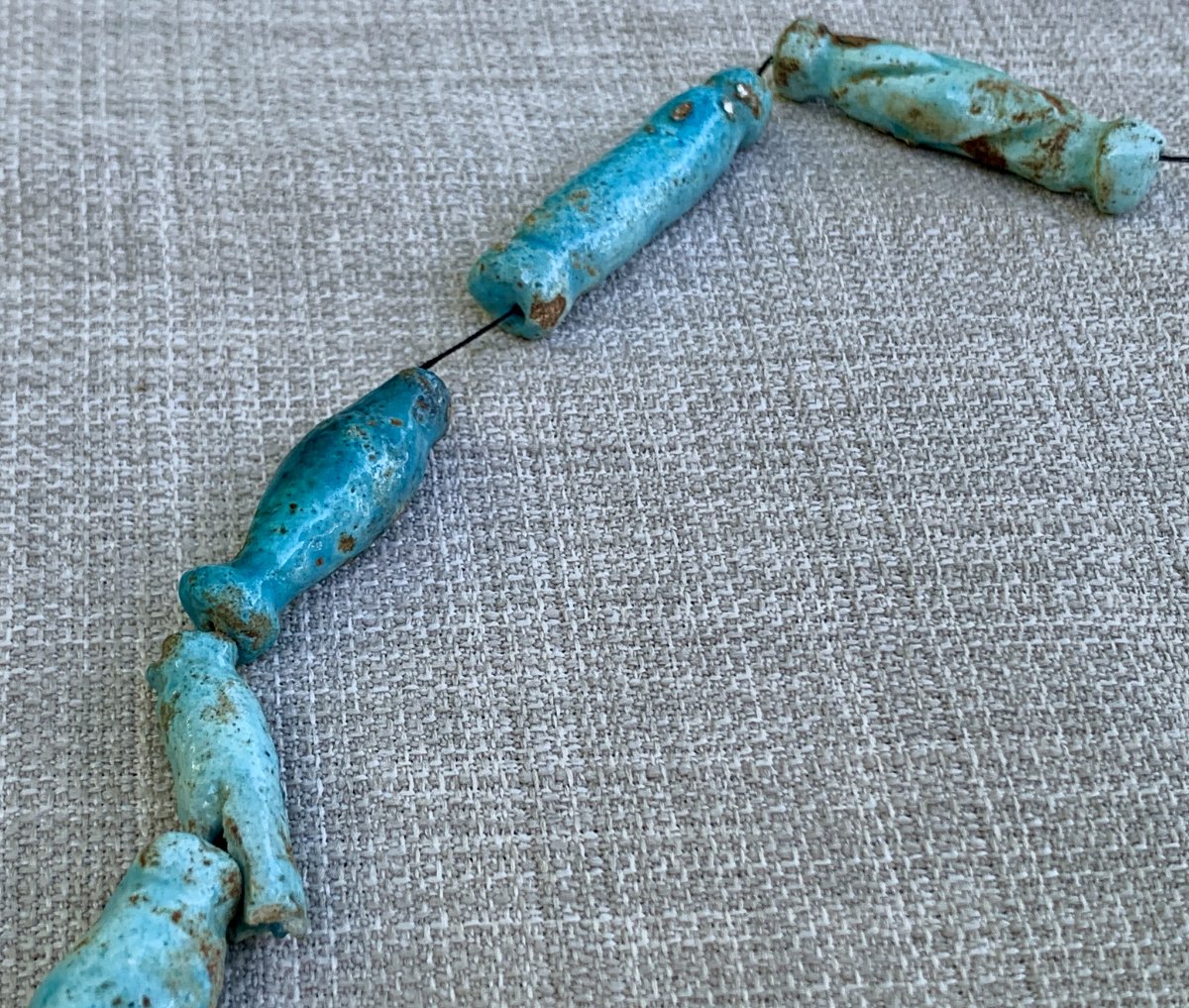 Archéo egyptienne: collier perles tubulaires céramiq fritte bleu turquoise-photo-3