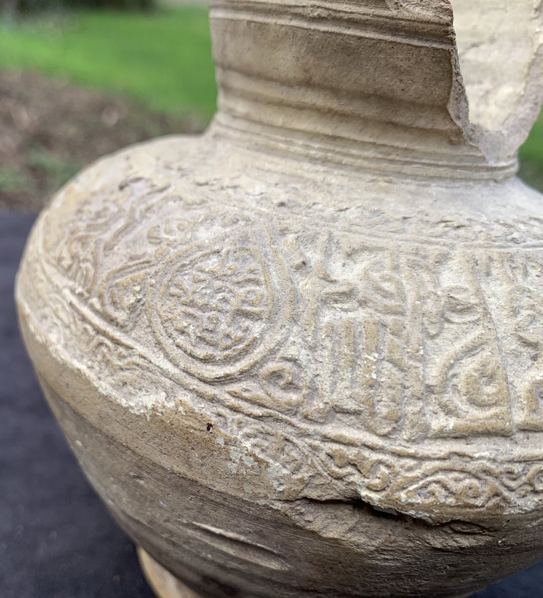 Pichet terre cuite islamique Omeyyade IXe-Xe s, motifs géométriques inscriptions stylisées, acc-photo-8