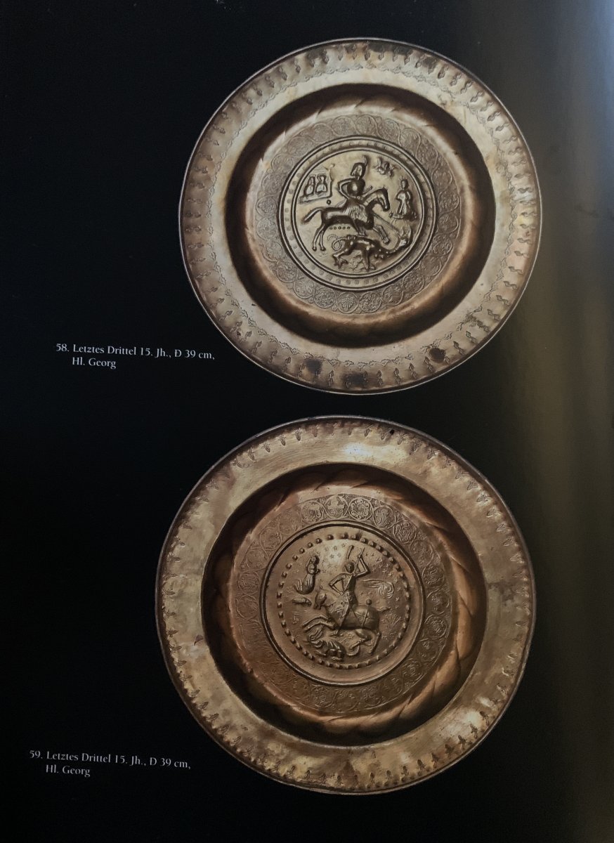 XVth Cty Brass Offering Dish, St Georges Crushing Dragon-photo-8