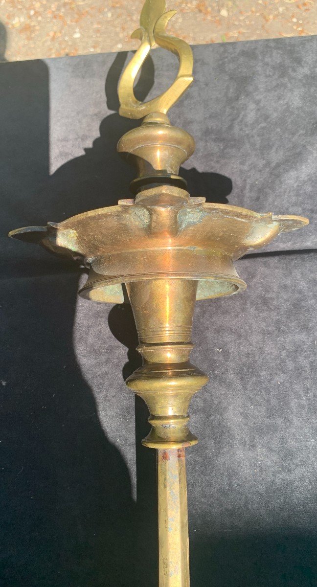 Très grande 85cm lampe huile bronze Inde XVIIIe-photo-7