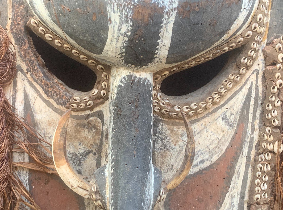 MUSEE ens masque ancêtre & herminette SEPIK, Nouvelle-Guinée-photo-1