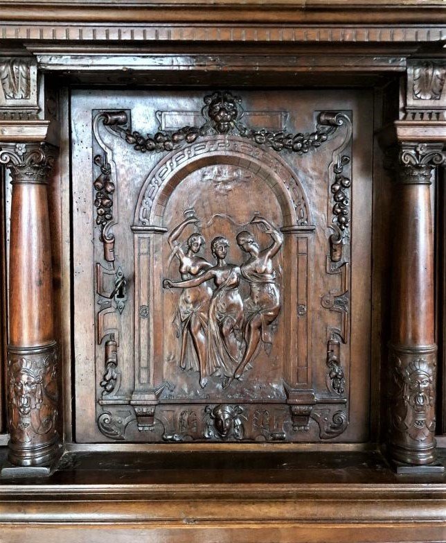 2nde Renaissance -vers 1590, Exceptionnel dressoir noyer richement sculpté-photo-2