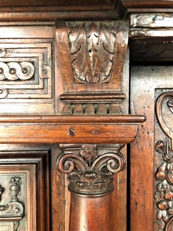 Circa 1590, Exceptional Walnut Richly Carved Dresser-photo-1