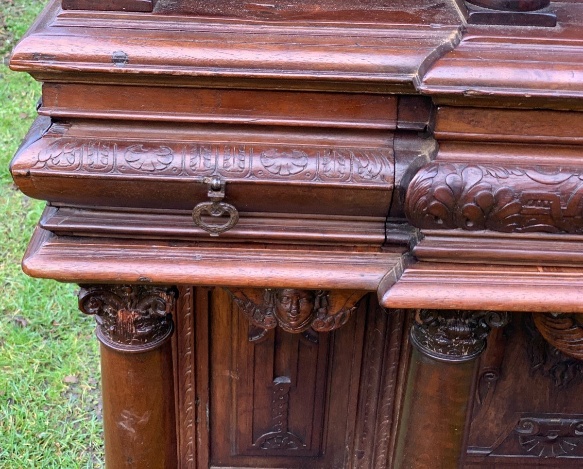 Circa 1590, Exceptional Walnut Richly Carved Dresser-photo-7