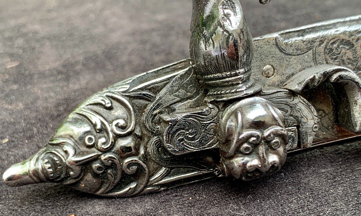 Superbe platine silex fusil fer ciselé Brescia Italie XVIIe-photo-1