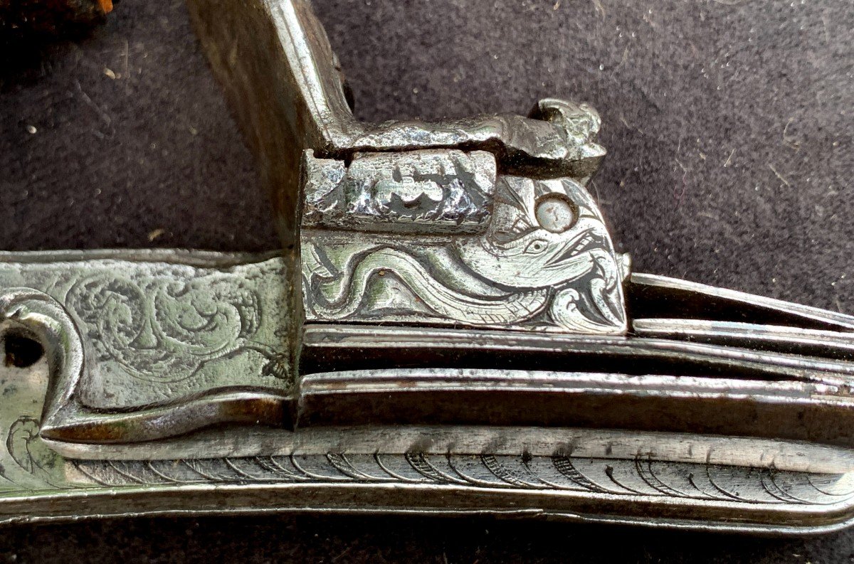 Superbe platine silex fusil fer ciselé Brescia Italie XVIIe-photo-2