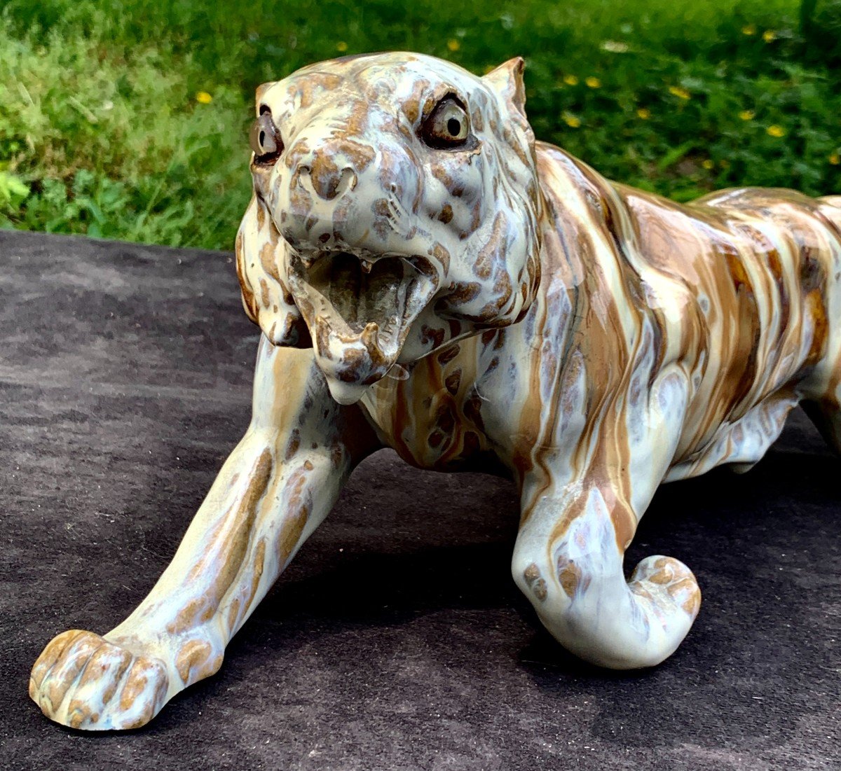 Flamed Sandstone Rambervillers Wounded Tiger Sculpture With Sulfide Eyes, 1920-photo-3