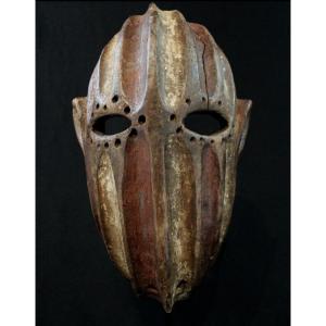 Kela Ethnic Group, Cubist Polychrome Wooden Carved Mask (ex Zaïre / Drc)