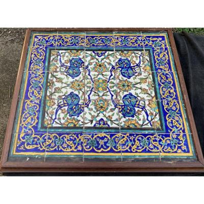 Gd panneau de 25 carreaux céramique Perse XIXe s motif floral rayonnant