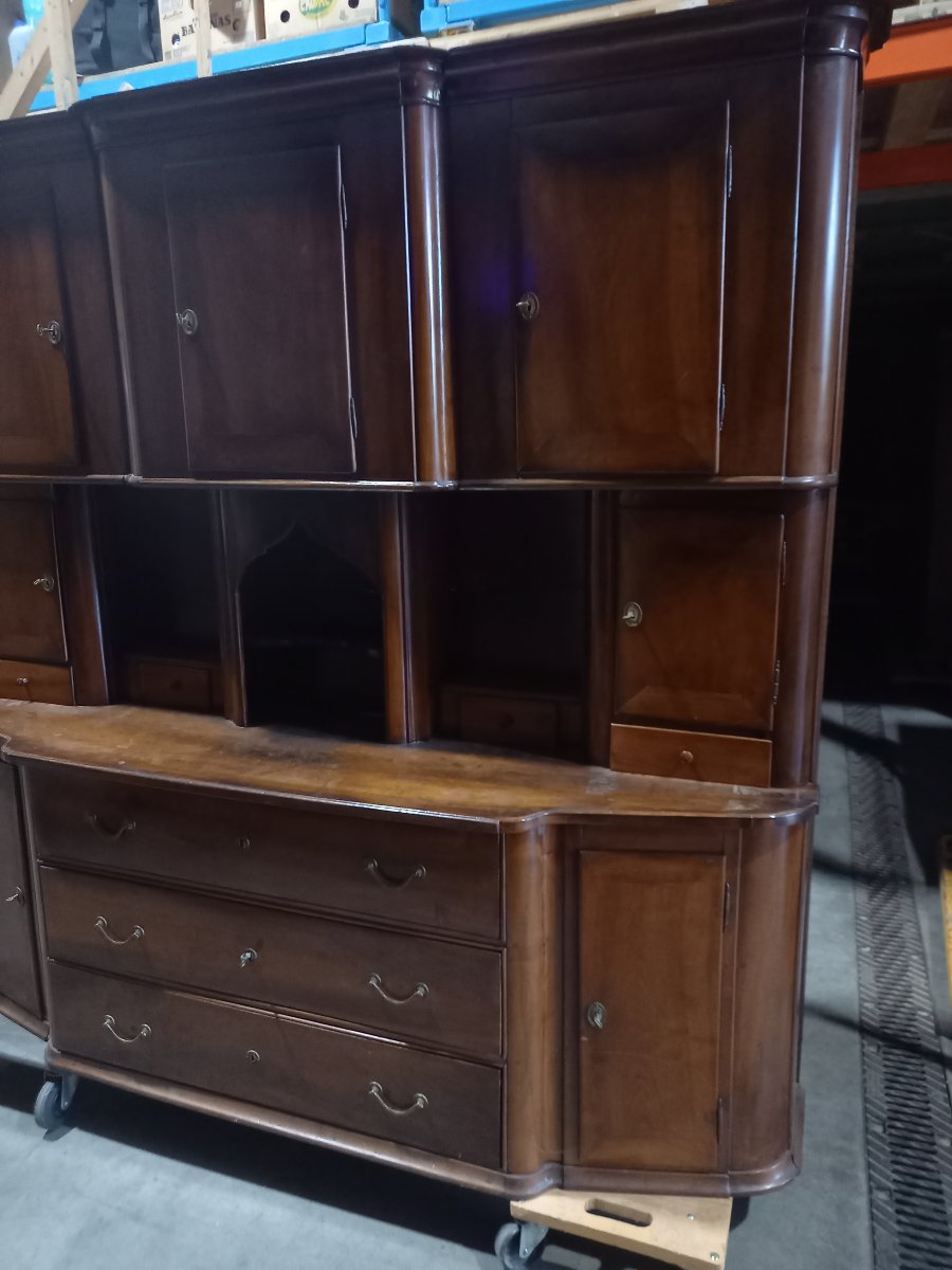 18th-century Walnut Dresser-photo-3