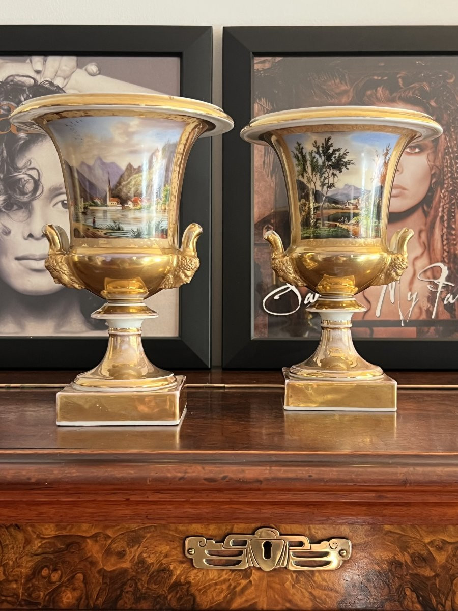 Pair Of Medici Vases, Paris Porcelain, Circa 1820-photo-2