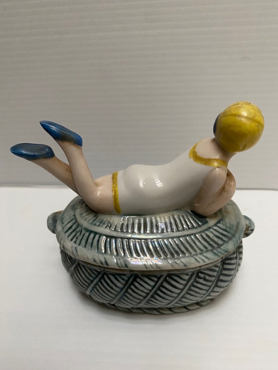 Enamelled Porcelain Bather Box 1900-photo-3