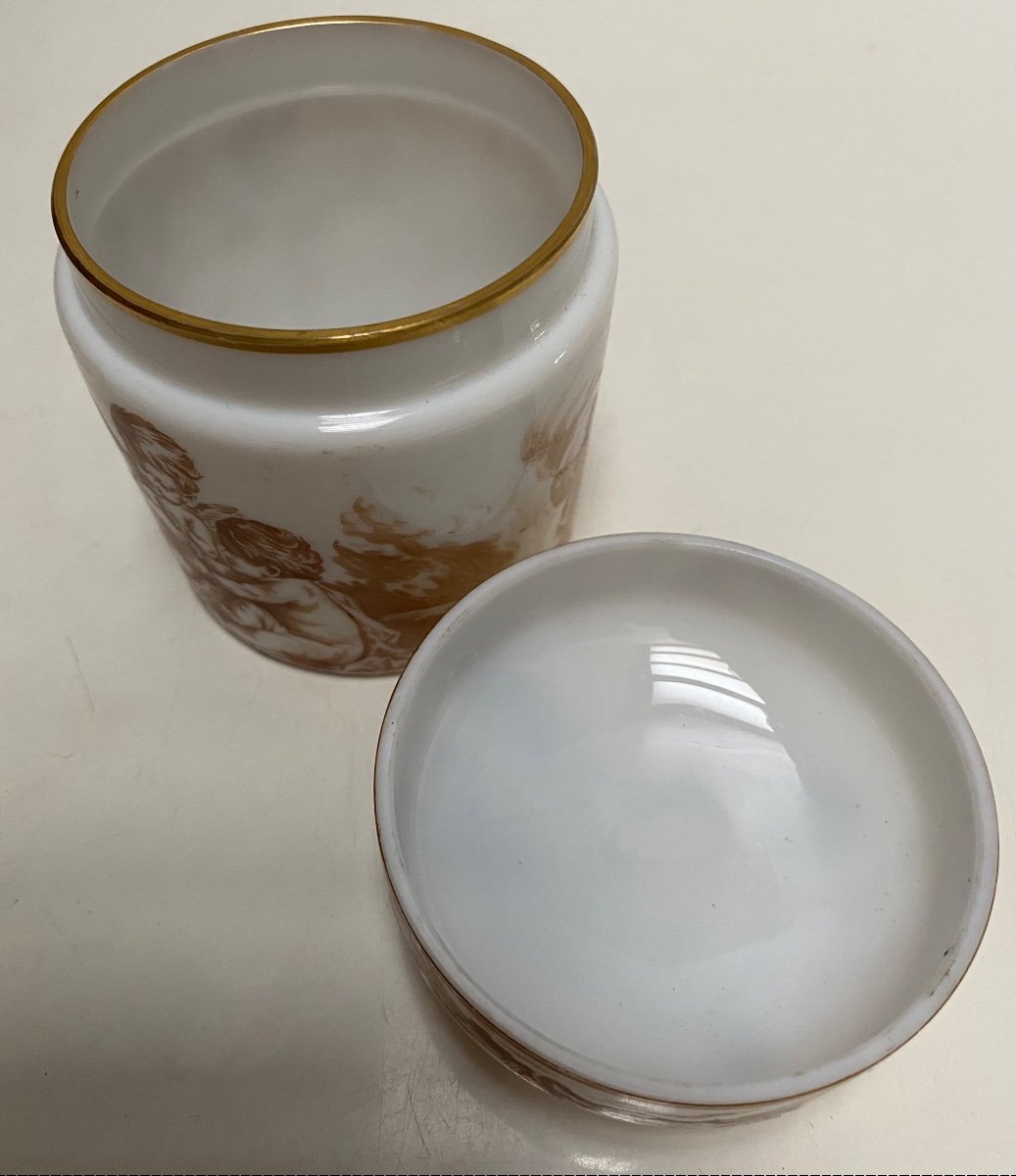 Pot De Toilette Opaline De Saint Louis XIXème -photo-2