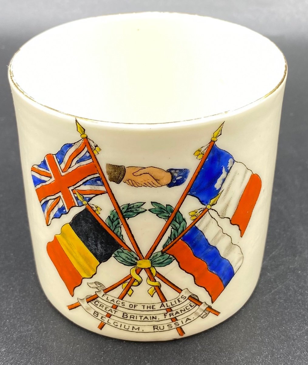 Commemorative Porcelain Glass Circa 1950 By Wh Goss