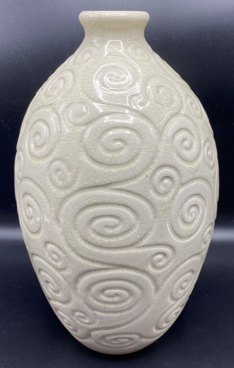 Vase Saint Clèment Modèle «  Olive Gravé «  Des Années 1920/30
