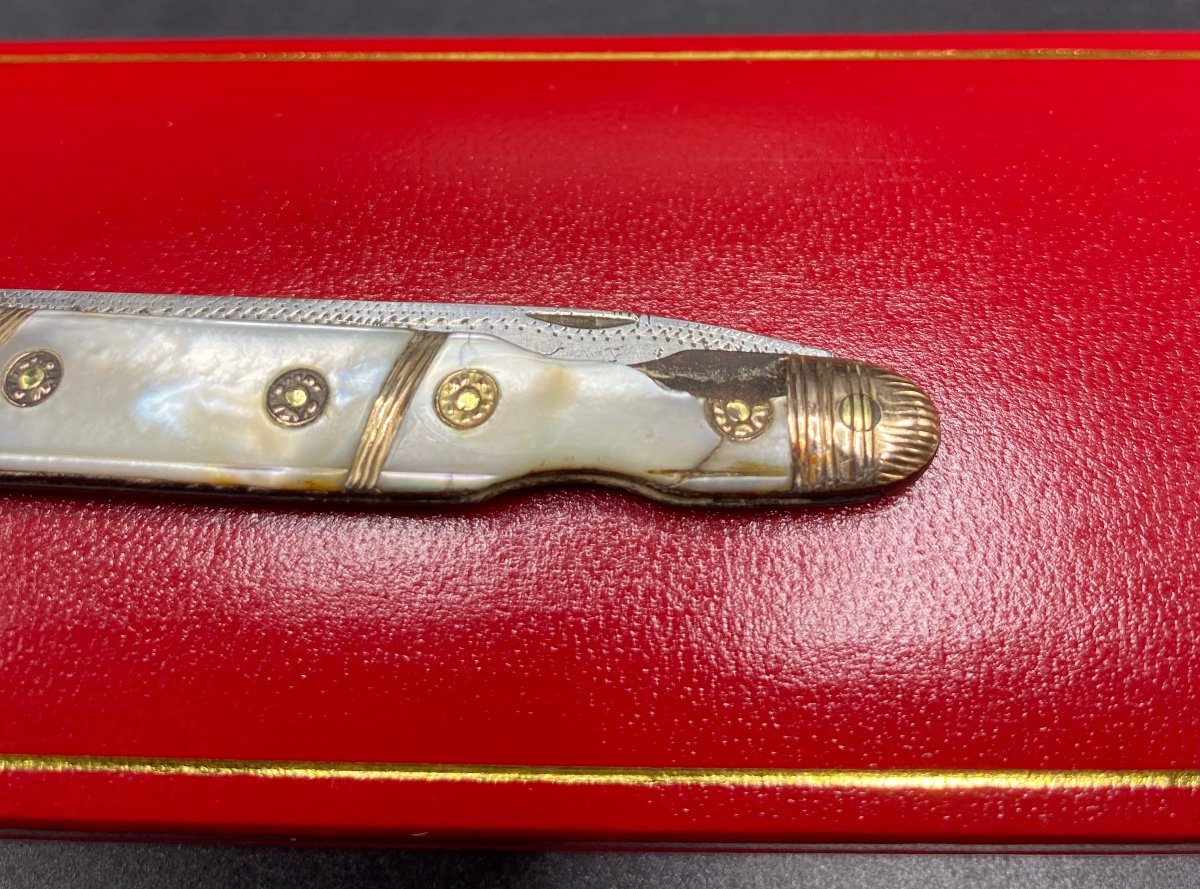 18th Century French Folding Pocket Knife In Several Metals (gold Silver Steel) And Mother-of-pearl-photo-1