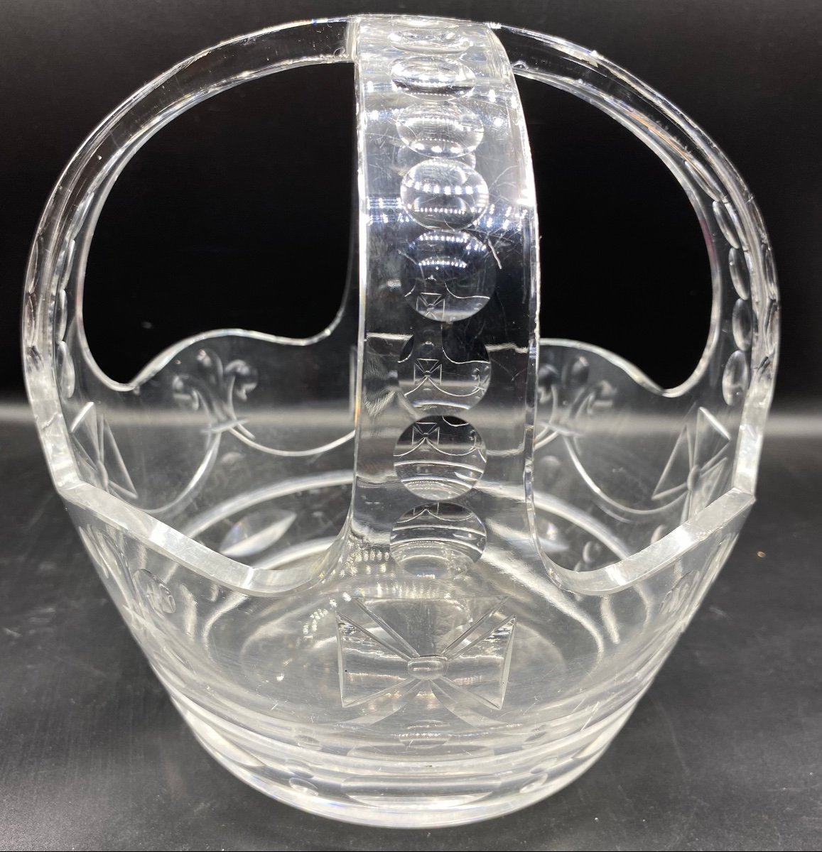 Large Crown In Cut Crystal Saint Louis 19th