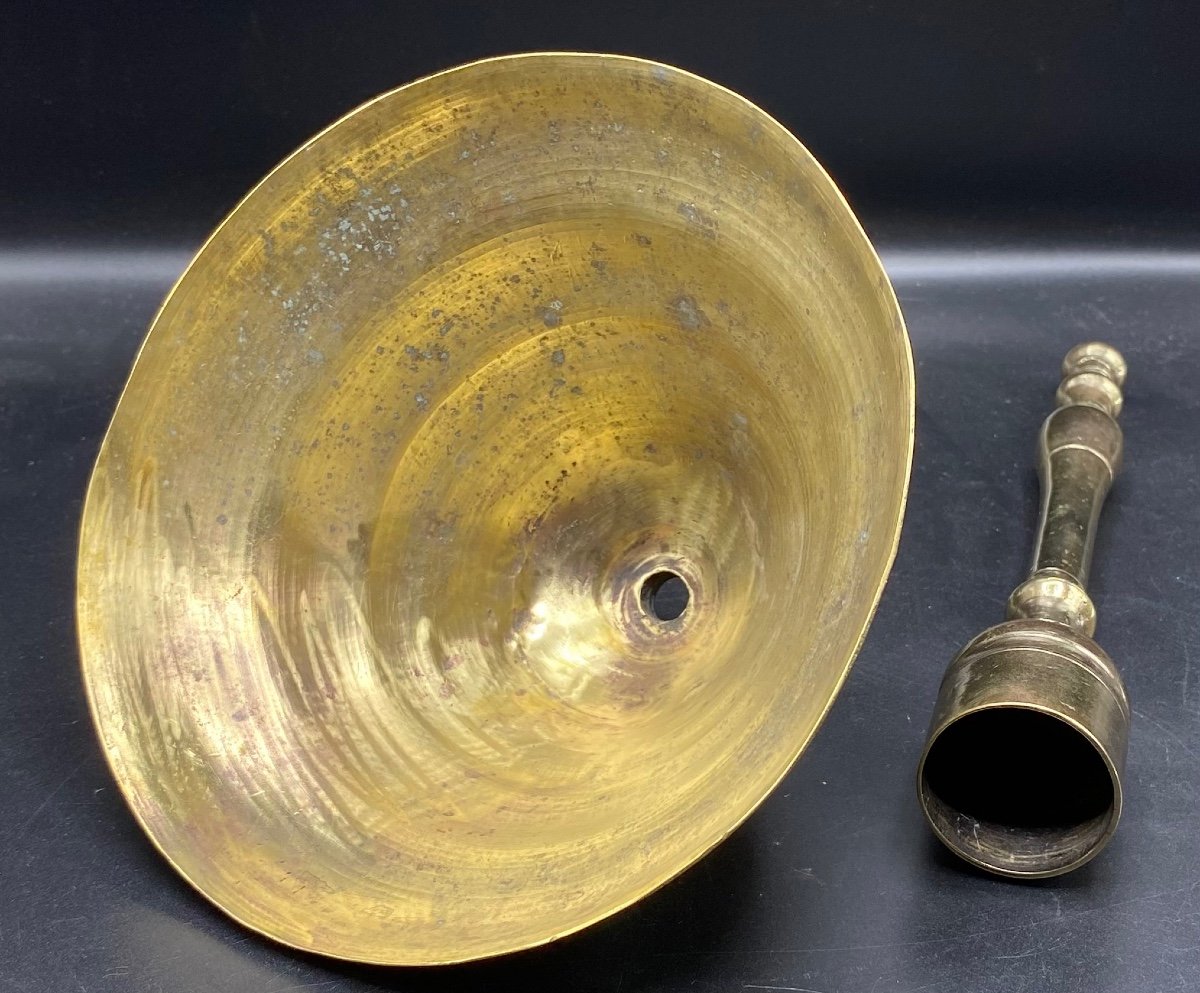 Candlestick In Polished Cast Bronze From The 18 Th Century Turque-photo-2
