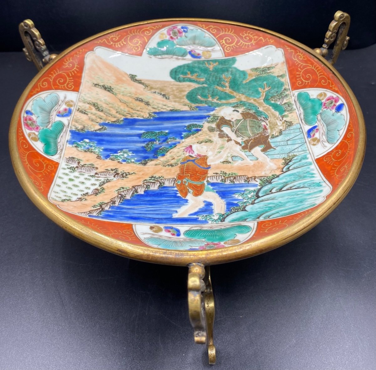 Painted Enameled Earthenware Cup “kutani” Japan Circa 1900