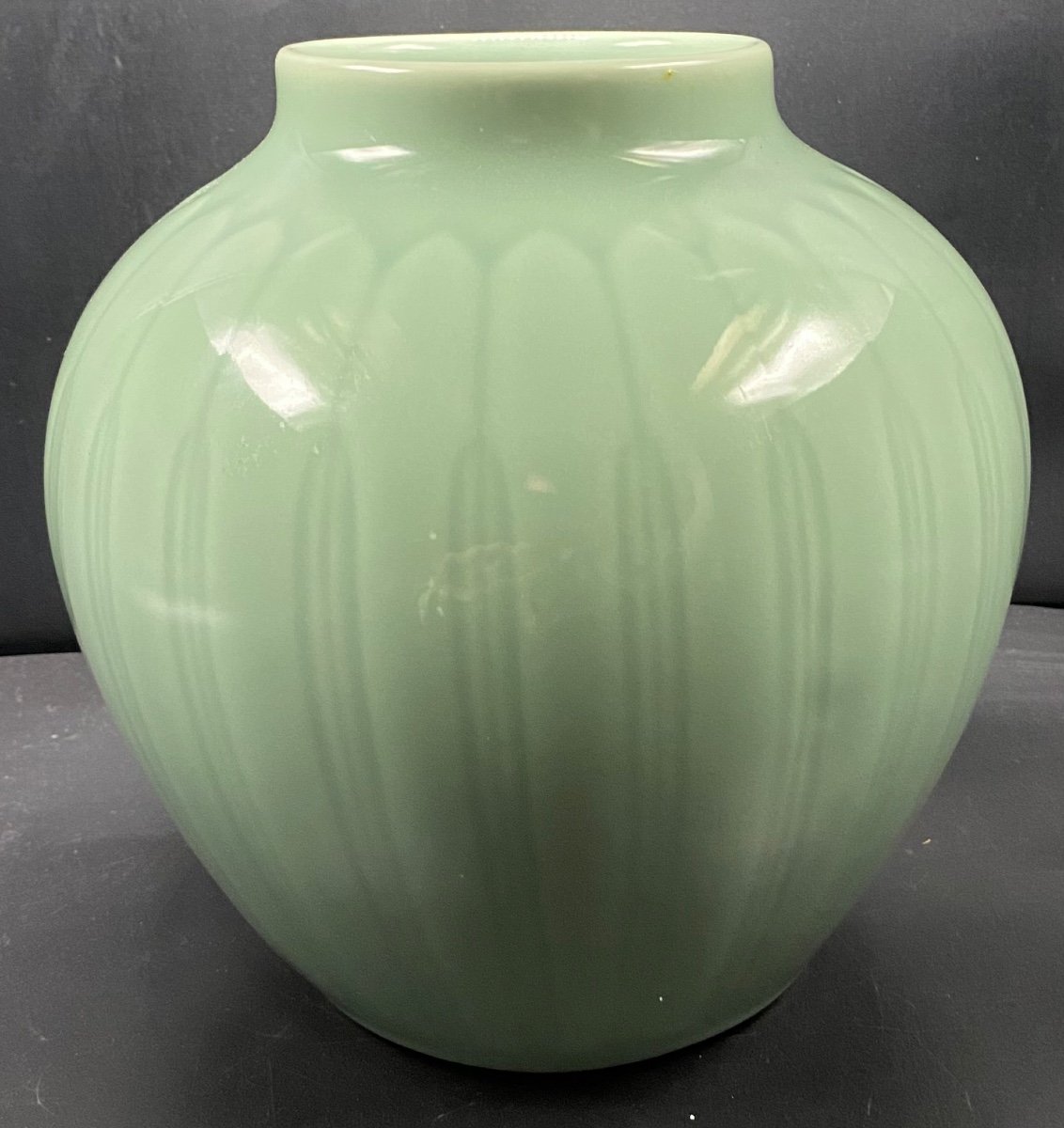 Vase En Porcelaine Émaillée Céladon, Japon Vers 1920