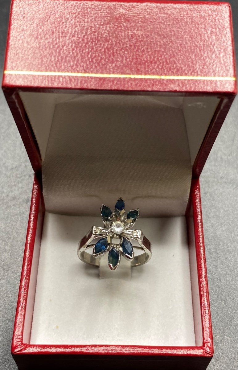 Bague En Argent Massif Rodié Et Topazes Et Quartz Taillés, Europe Vers  1920/30