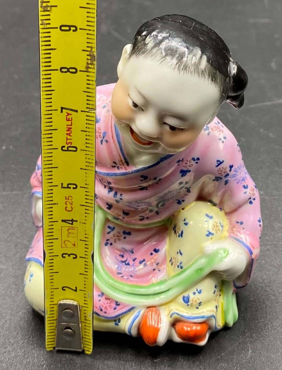 Young Girl Subject In Painted Enameled Porcelain From Japan In Satzuma Circa 1940/50-photo-5