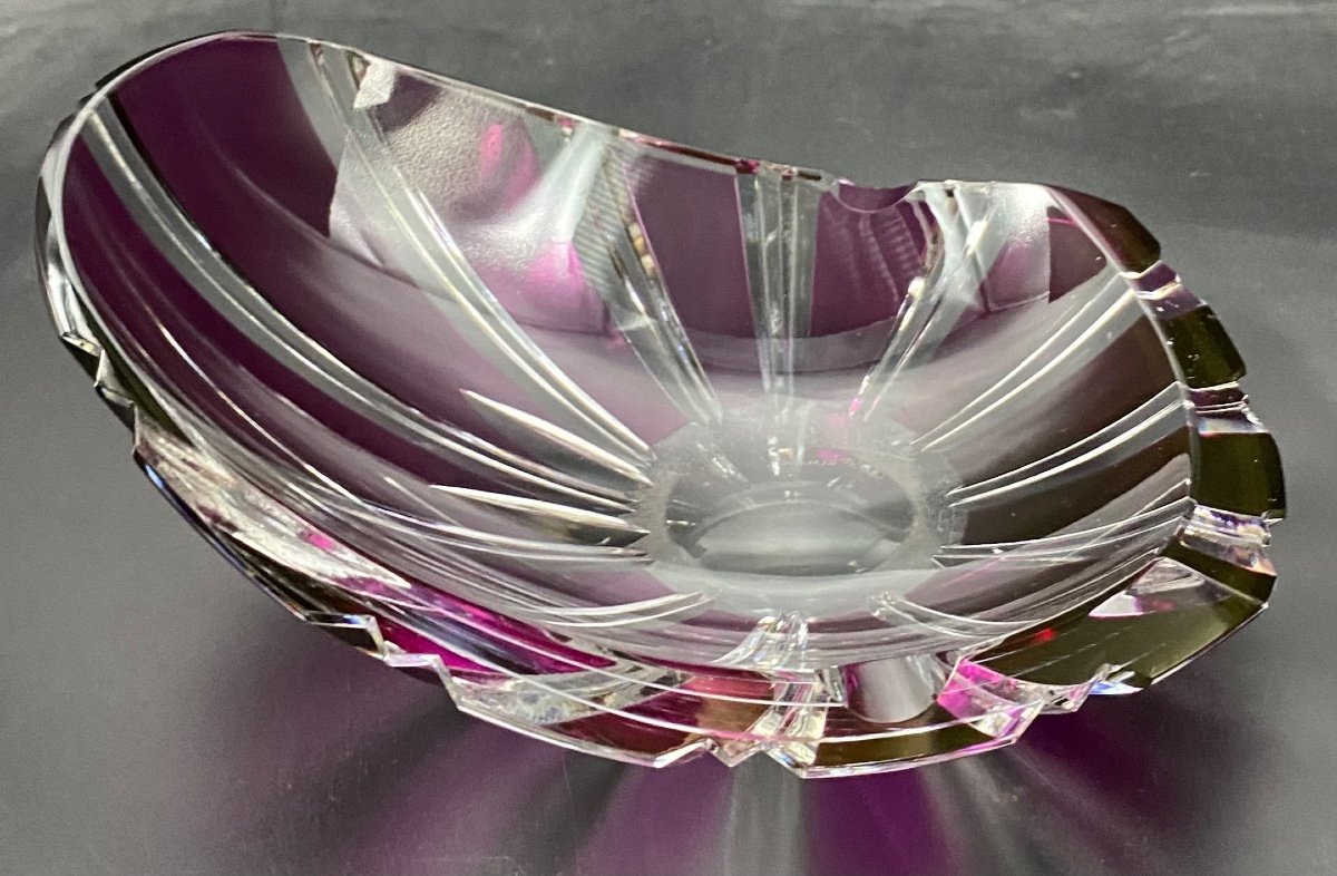 Empty Pocket Ashtray In Blown Crystal Cut In Overlay By Val Saint Lambert, 1930s/40s